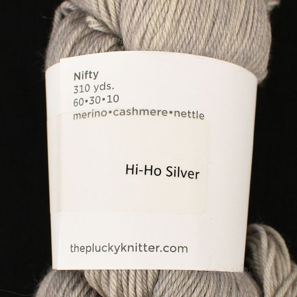 Plucky Knitter NIfty Yarn Merino Cashmere Nettle Hi-Ho Silver - Picture 3 of 3